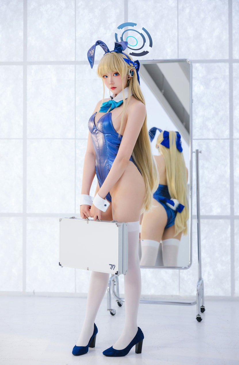 瓜希酱 飞鸟马时兔女郎cos图片欣赏