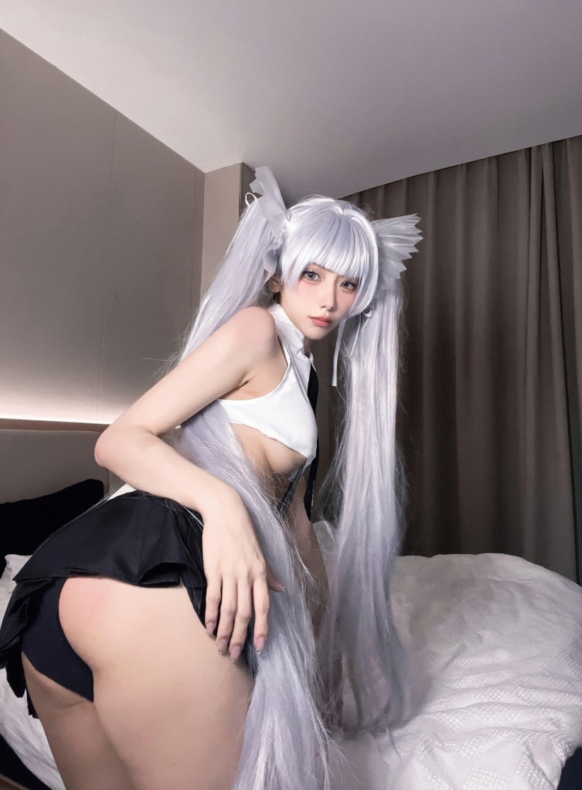 果咩酱w 天使女警最新收集