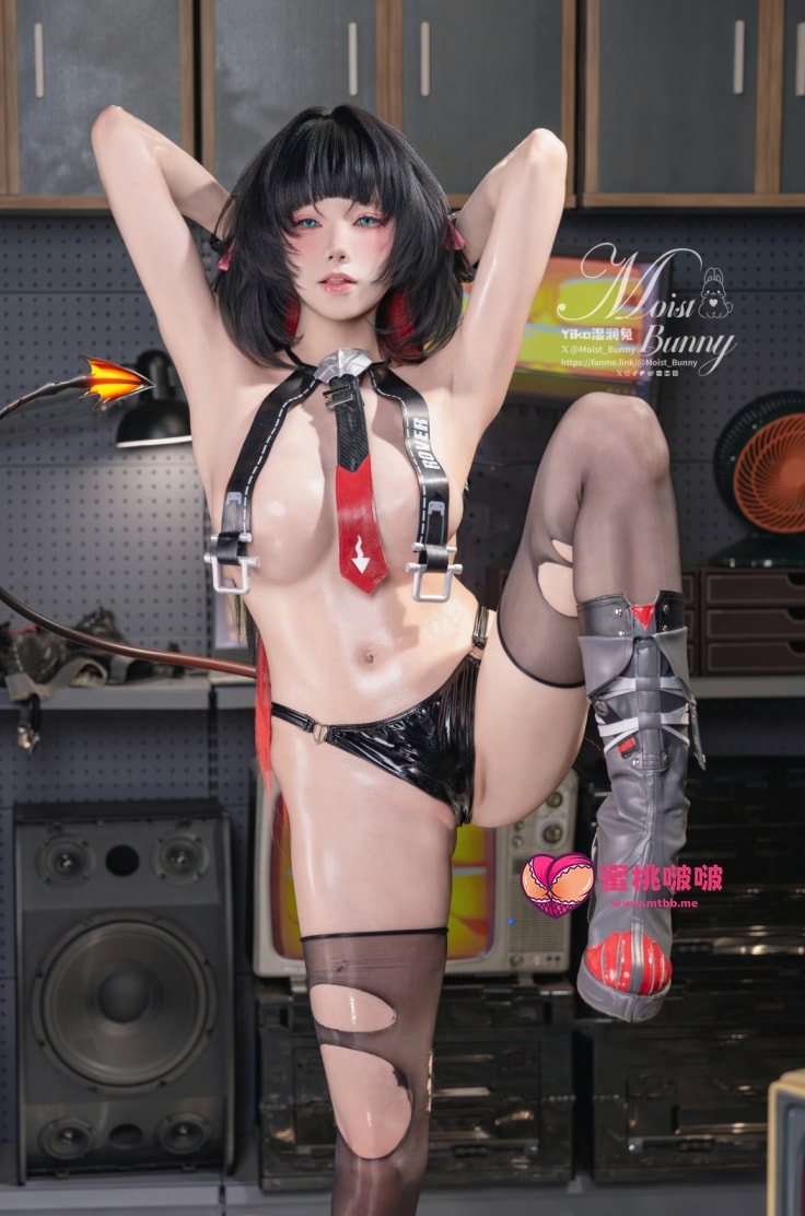 咬一口兔娘 05月作品『查无此人-简·杜』cos图片下载