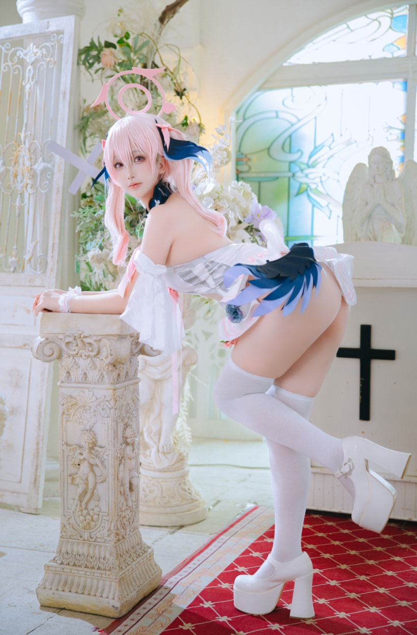 日奈娇 蔚蓝档案-下江小春花嫁cos图片欣赏