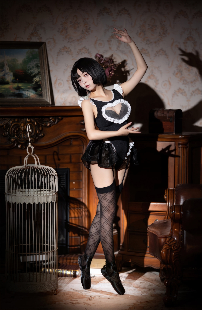 花铃 马戏团芭蕾 吊带袜高叉[43P-326MB]