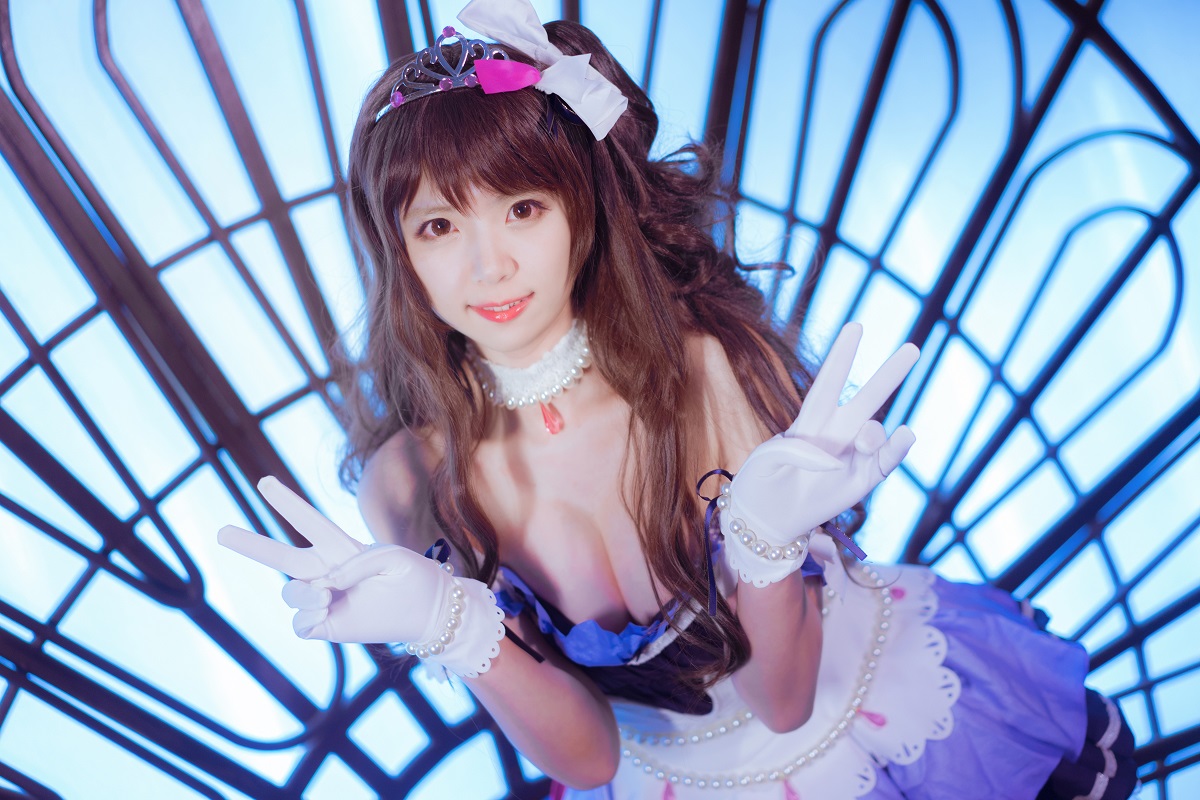 闪月半 美图<span class=