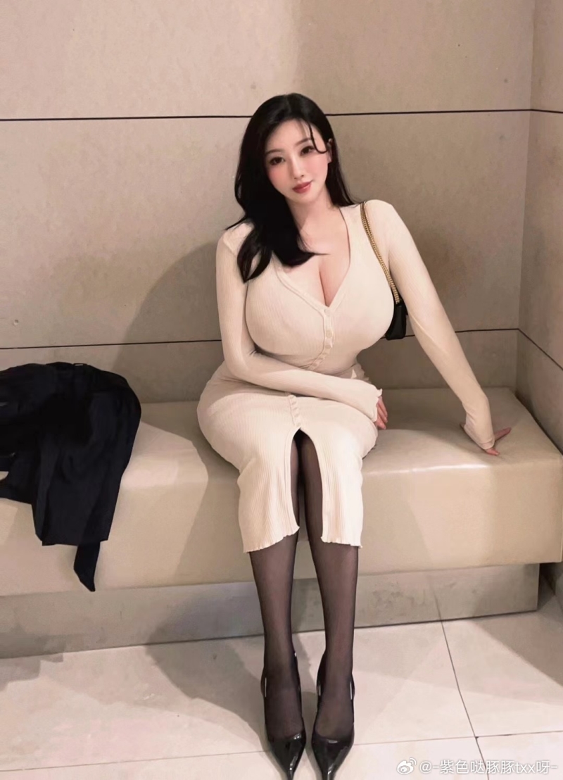 紫色噠豚豚 Collection 2【90P-27.3MB】 紫色噠豚豚 Collection 2【90P-27.3MB】