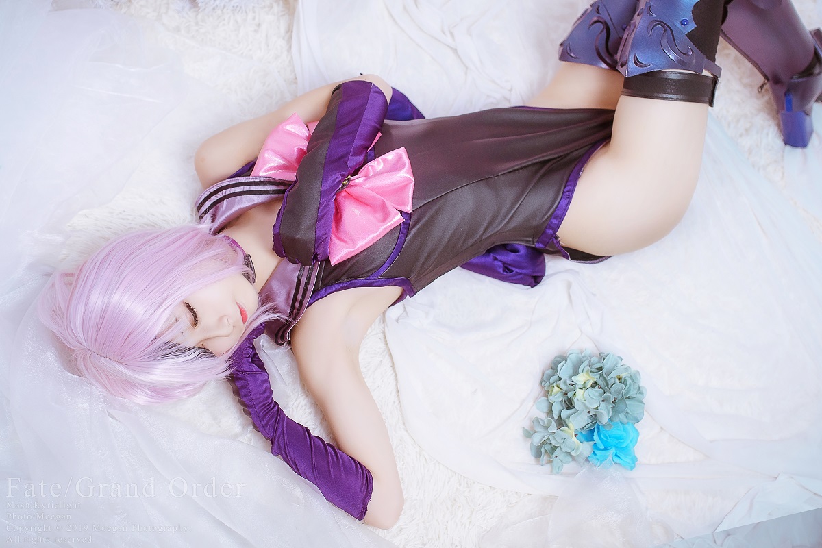 沖田凜花<span class=